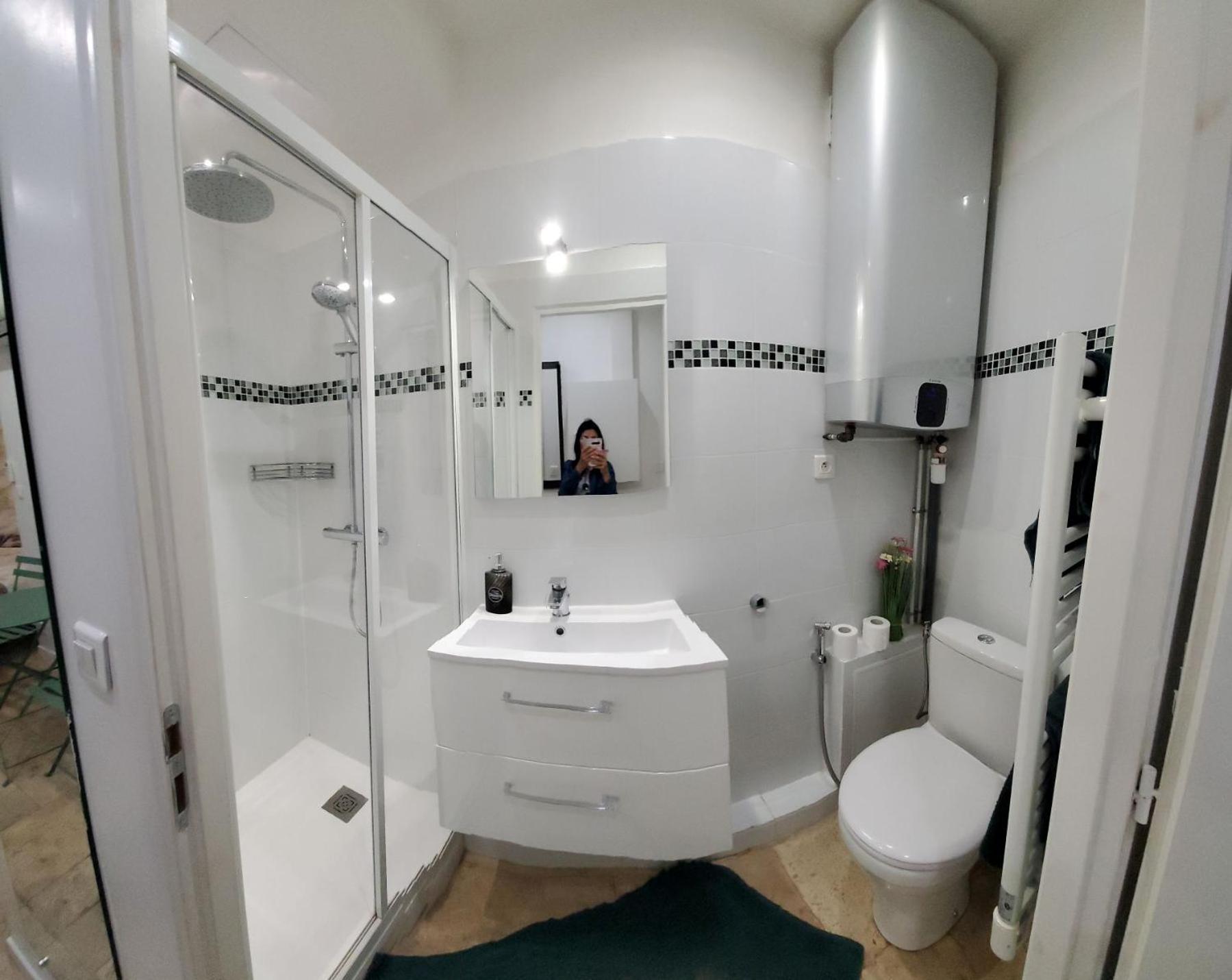 Studio Centre Cannes Forville Luaran gambar