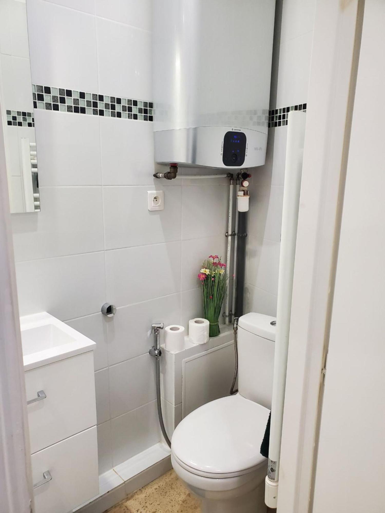 Studio Centre Cannes Forville Luaran gambar
